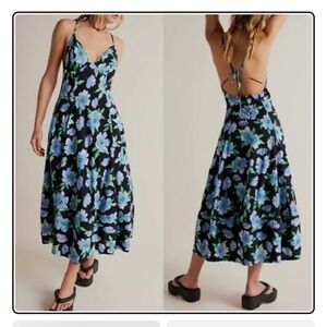 Free People NWT Floral Midi Dress in Black and Blue